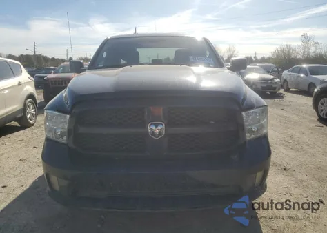 2013 Ram 1500 St z USA, uszkodzony, nr VIN 1C6RR7FT0DS577555